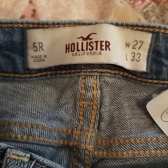 *LAST CALL* Hollister Jeans - Picture 4 of 5